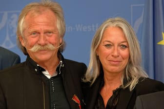 Henning Krautmacher 2019 mit seiner Ehefrau Anke (Archivbild): Im Oktober bekam sie eine Krebsdiagnose. Henning Krautmacher 2019 mit seiner Ehefrau Anke (Archivbild): Im Oktober bekam sie eine Krebsdiagnose.
