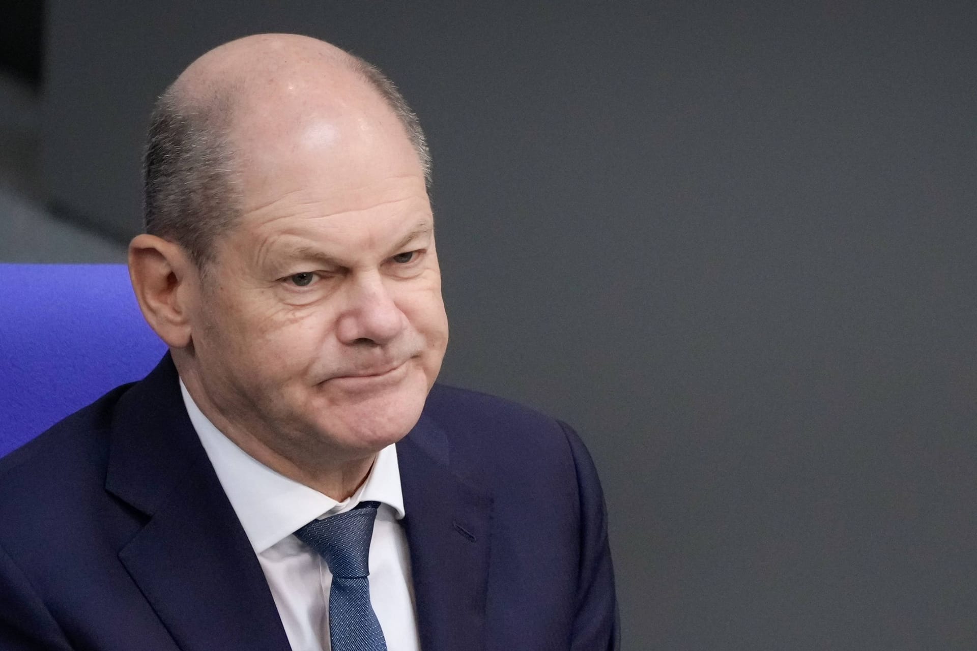 Olaf Scholz (Archivbild): Menschen aus Politik, Wissenschaft und Verbänden haben einen Brandbrief an den Bundeskanzler geschrieben.