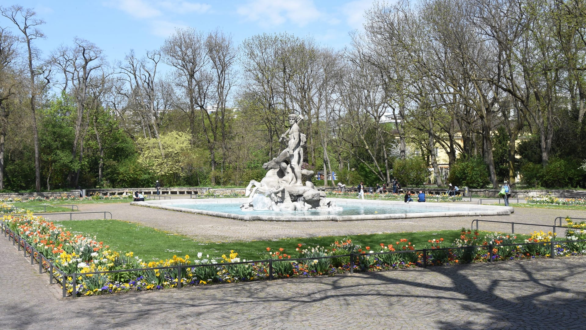 Alter Botanischer Garten München, Vergewaltigung, Polizei