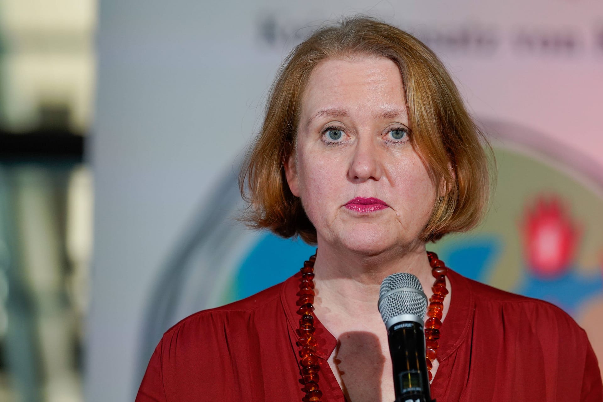 Lisa Paus: Die Familienministerin der Grünen will Familien nach der Geburt eines Kindes mehr gemeinsame Zeit ermöglichen.