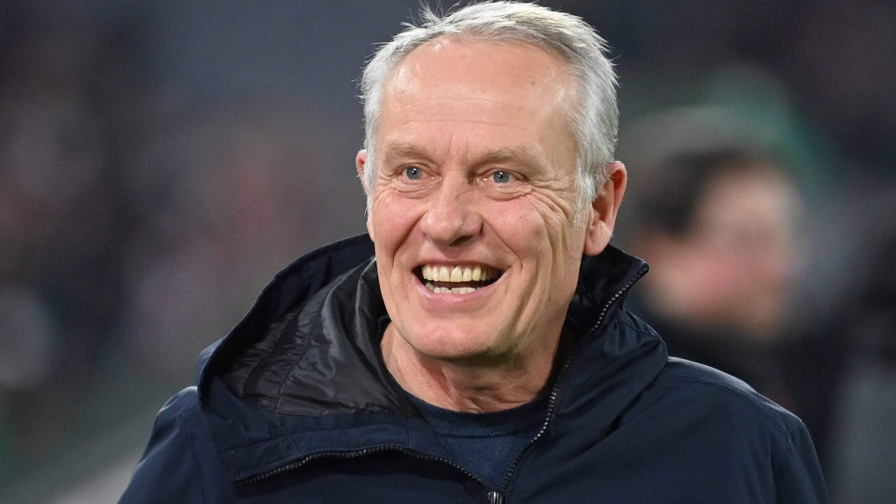 DFBPokal Freiburgs Trainer Christian Streich gibt seltenes Interview