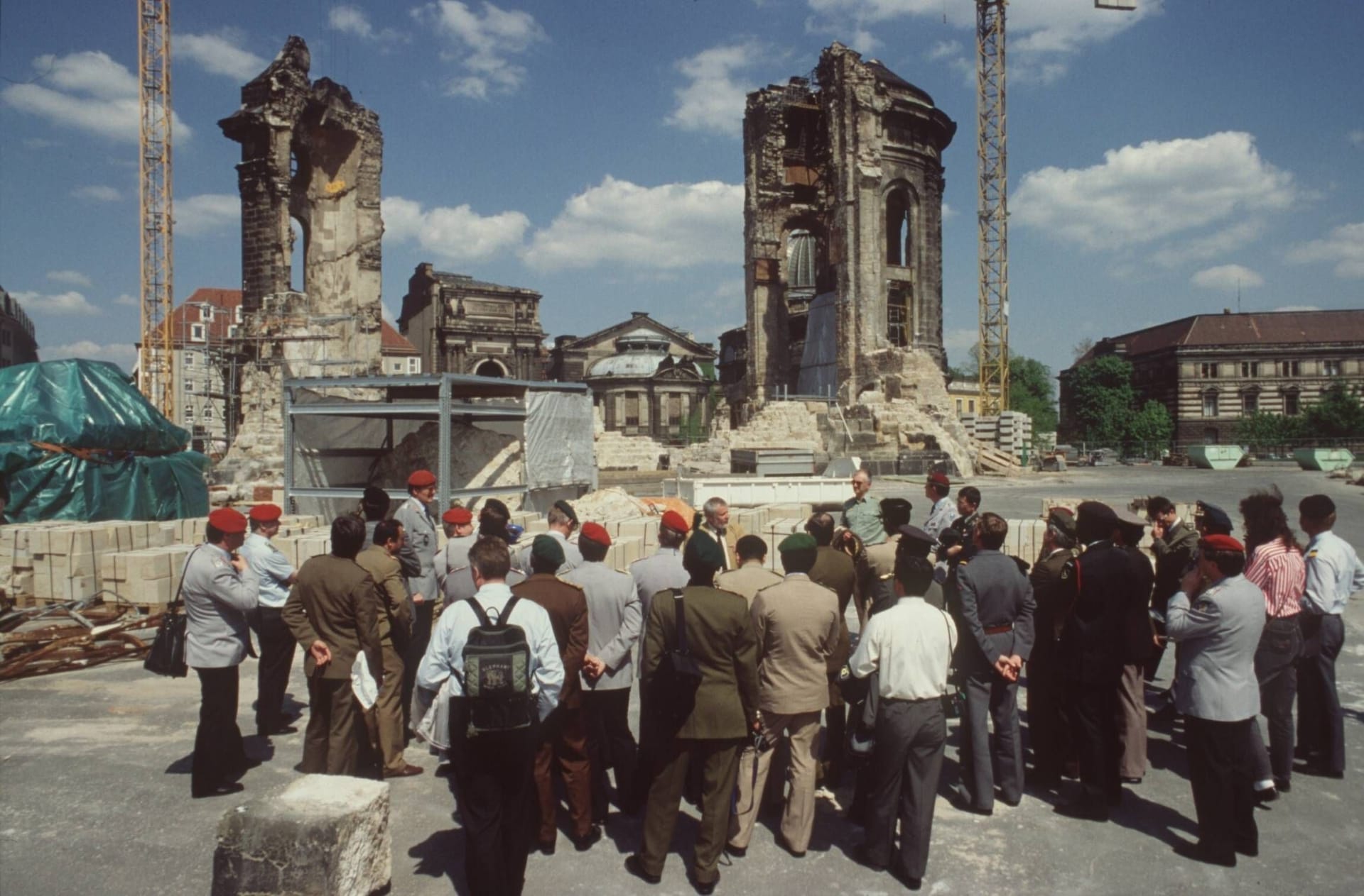 27.05.1994: Als Dresdens Frauenkirche wieder aufgebaut wurde