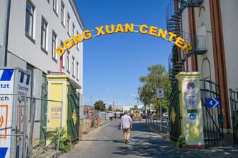 Dong Xuan Center in Berlin: Der Angreifer konnte flüchten.