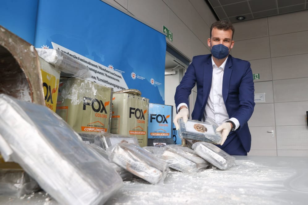 Beschlagnahmtes Kokain beim Landeskriminalamt Niedersachsen (Archivfoto): Bremens Bürgermeister befürchtet einen Verdrängungseffekt von Antwerpen nach Bremerhaven.