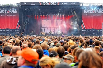 Die Rockband Billy Talent bei Rock im Park (Archivbild): Seit 1997 findet das Musikfestival in Nürnberg statt. Nun angekündigte Preiserhöhungen erhitzen die Gemüter auf Social Media.