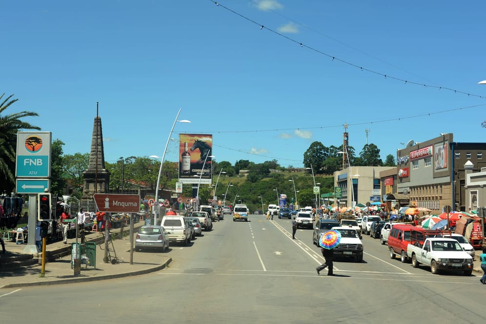 Straße in Butterworth, Südafrika (Archivbild): In einem Einkaufszentrum soll der Mann versucht haben, den Penis zu verkaufen.