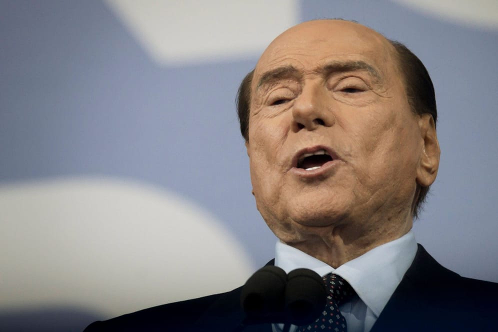 Silvio Berlusconi (Archivbild): Italiens ehemaliger Regierungschef hat Leukämie.