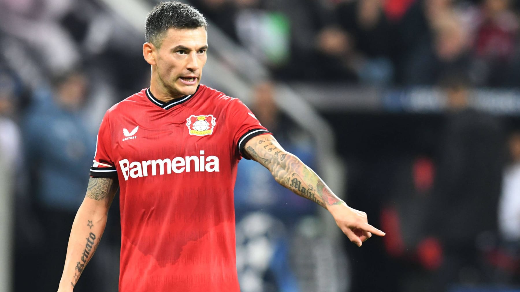 Bayer 04 Aránguiz verlässt den Klub mit sofortiger Wirkung nach acht