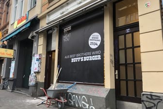 Baustelle statt Burger: Zurzeit wird das Ladenlokal an der Aachener Straße umgebaut.