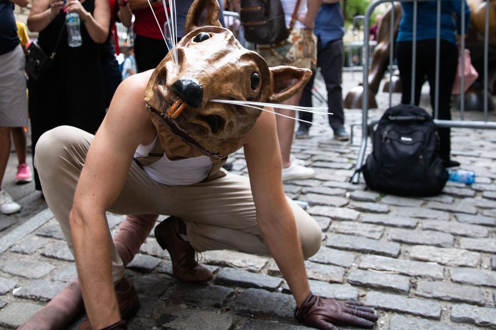 Ein als "Buddy The Rat" bekannt gewordener Schauspieler in New York City (Symbolbild): Der Legende nach hat New York ebenso viele Ratten wie Einwohner.