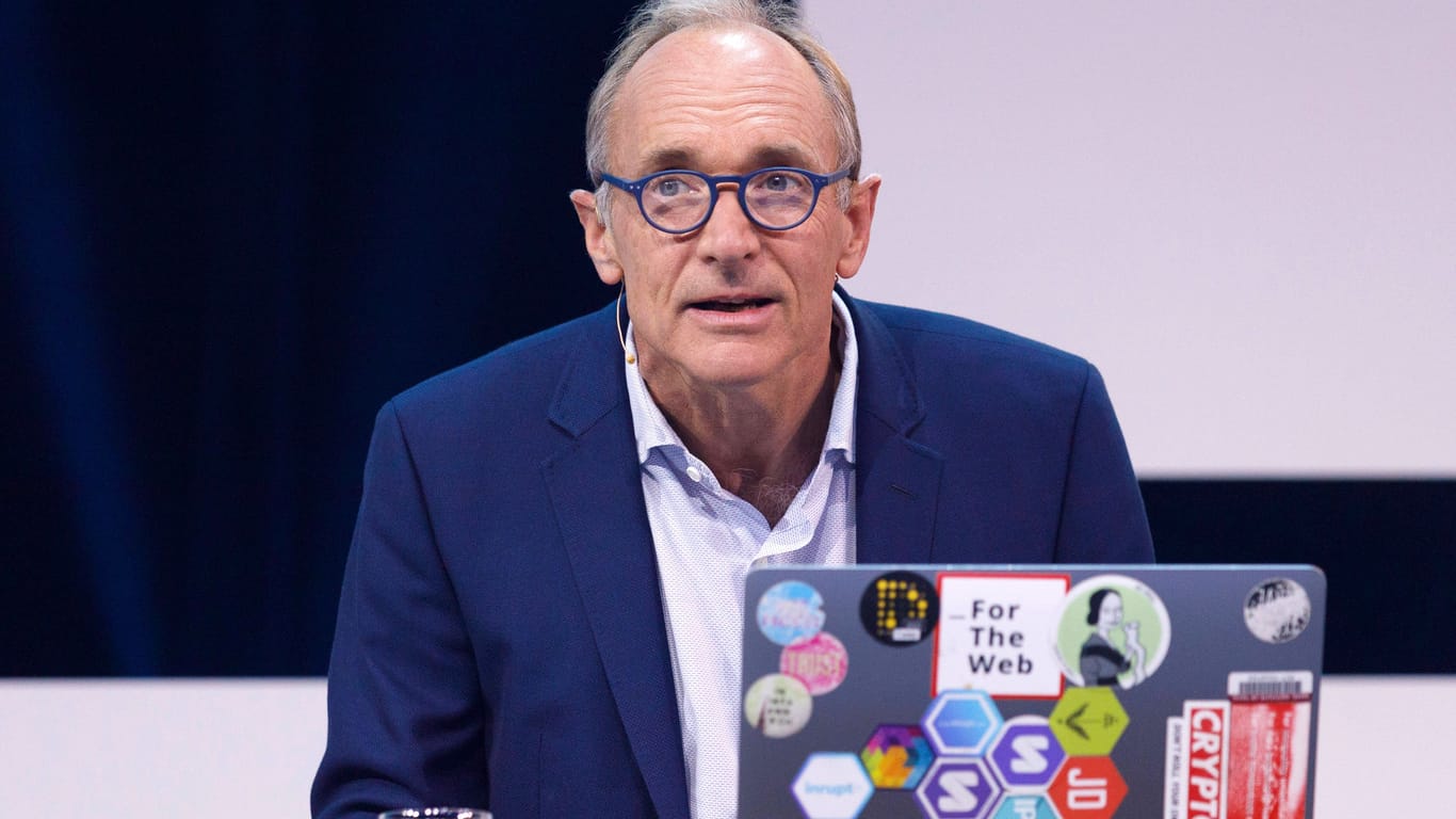 Erfinder des Internets Tim Berners-Lee bei Europas führender Digitalisierungsinitiative auf Entscheider-Level DIGITAL X in der Kölnmesse.