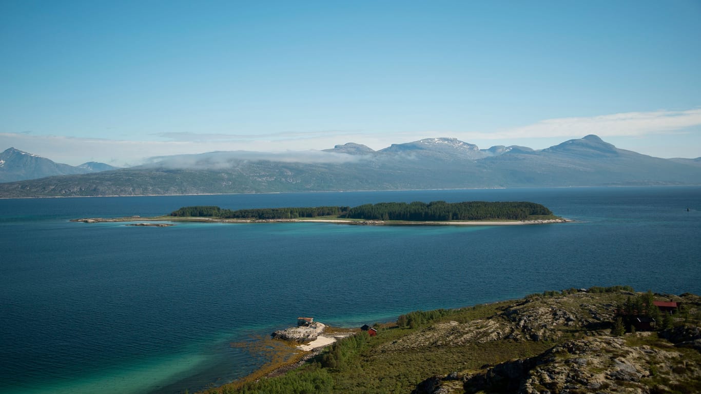 Engelsøy, Norwegen: Von der fünf Millionen Euro teuren Insel aus blicken Sie direkt auf die Lofoten.
