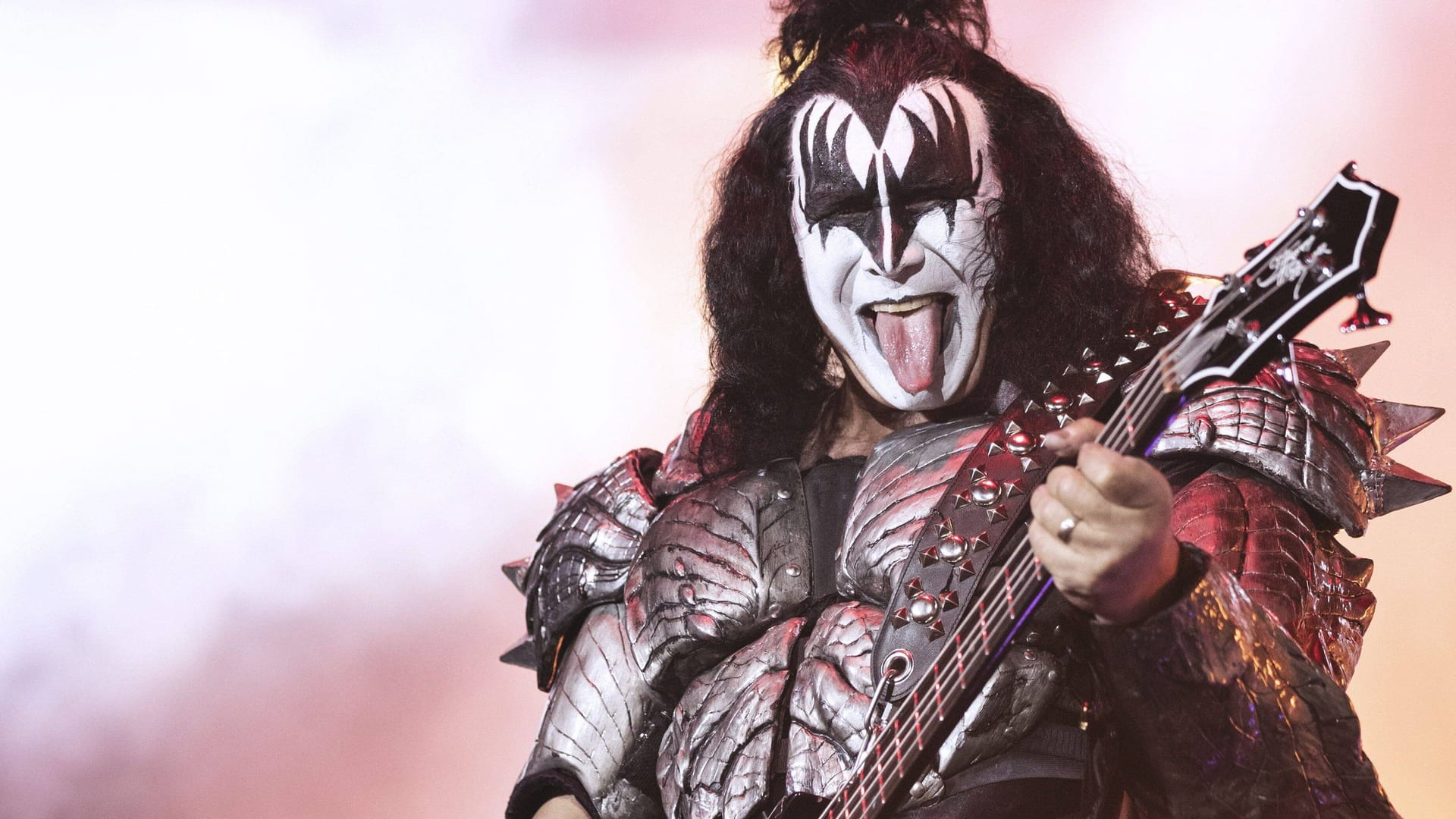 Gene Simmons: Der Bassist erlitt einen Schwächeanfall auf der Bühne.