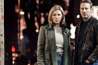 "Tatort: Verborgen": Thorsten Falke (Wotan Wilke Möhring) und Julia Grosz (Franziska Weisz) ermitteln im Schleuser-Milieu.