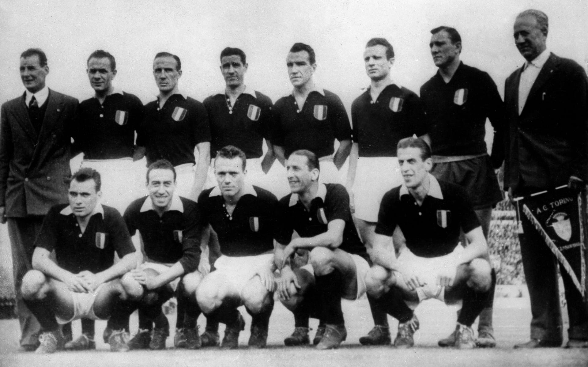 1949: Als die beste Fußballmannschaft der Welt in den Tod flog