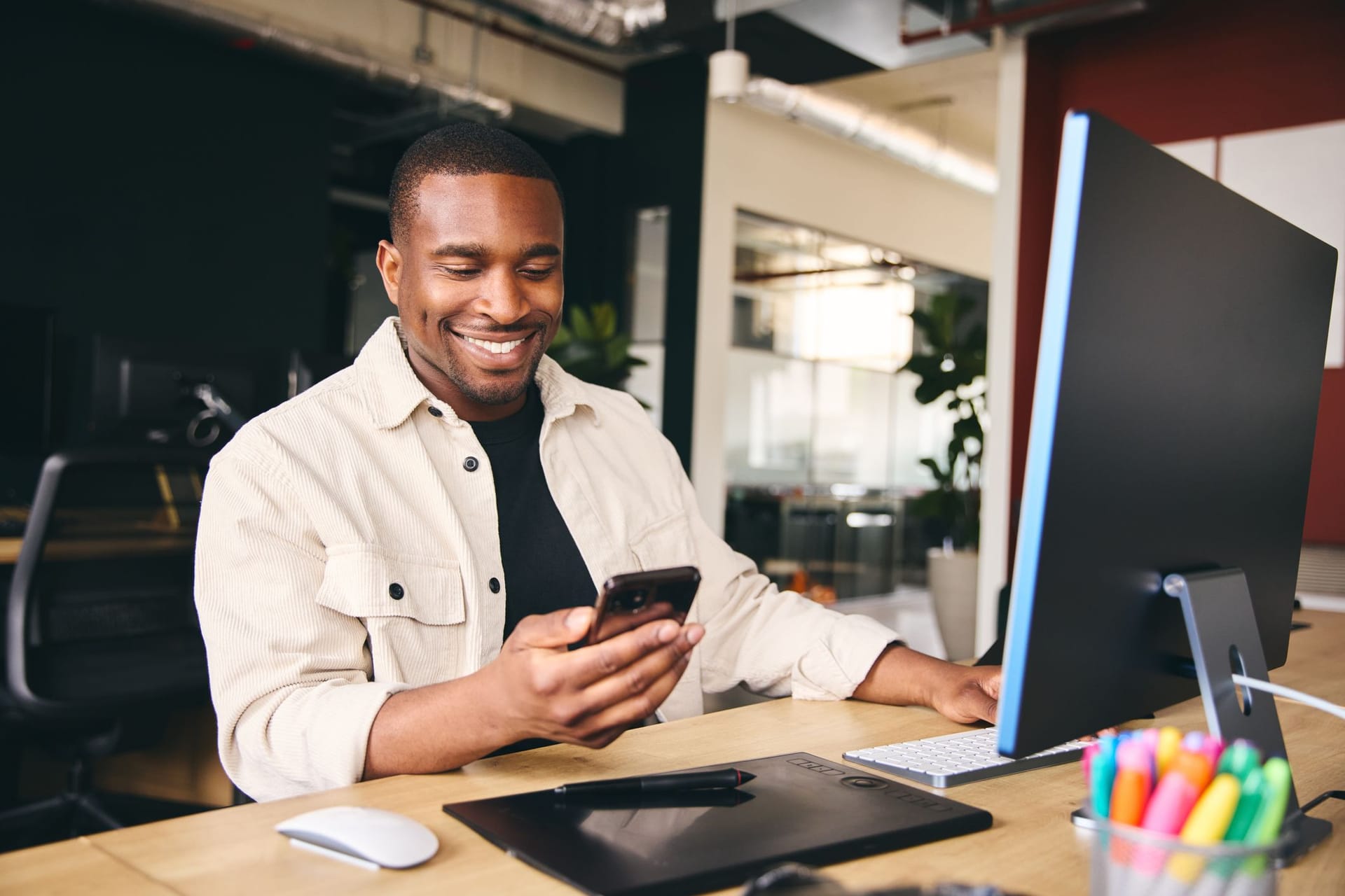 Sie können WhatsApp-Business auf dem Desktop ohne App-Installation verwenden.