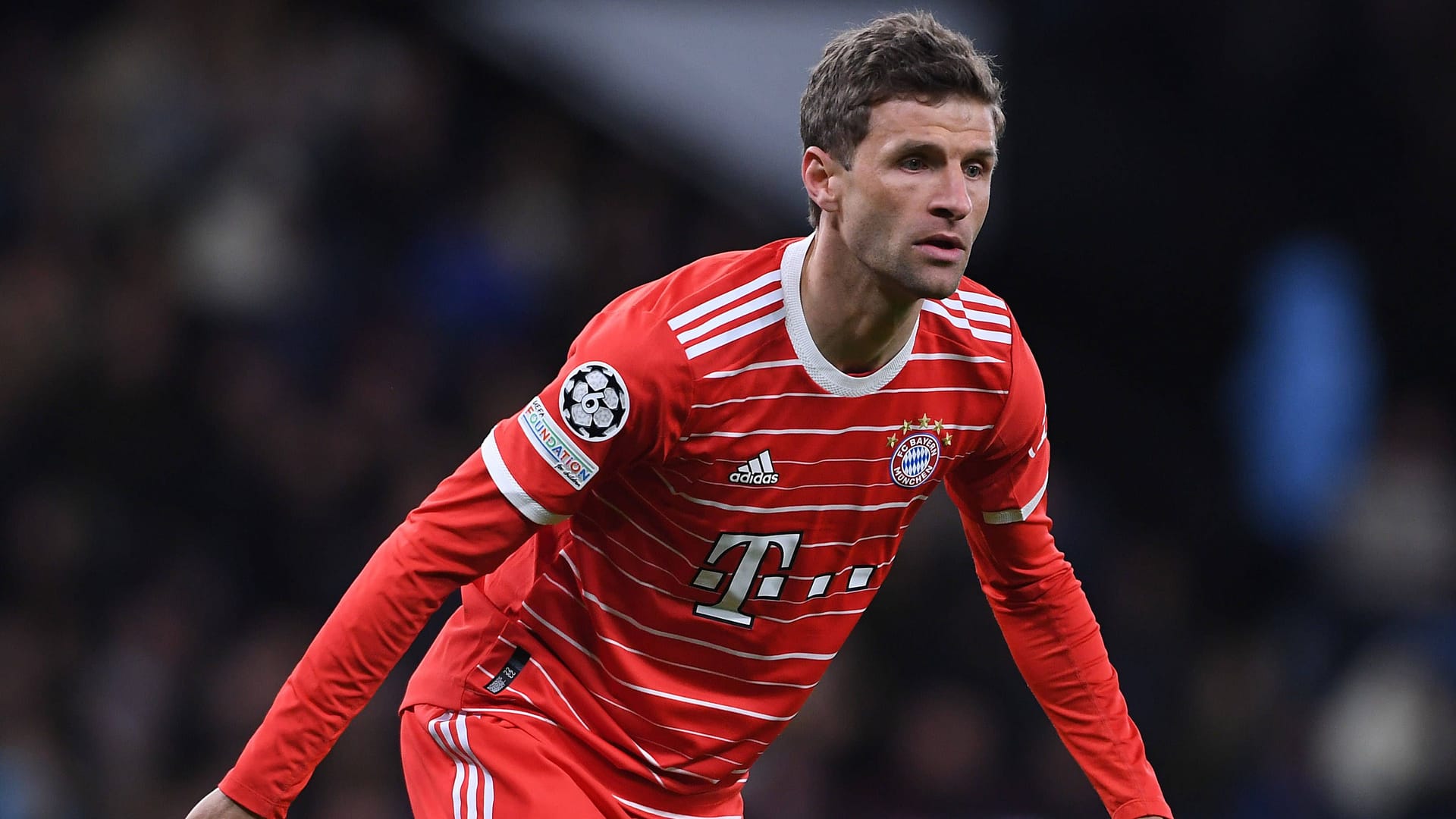 Thomas Müller im aktuellen Heimtrikot: In Rot wird man die Bayern in der kommenden Saison wohl nicht sehen.