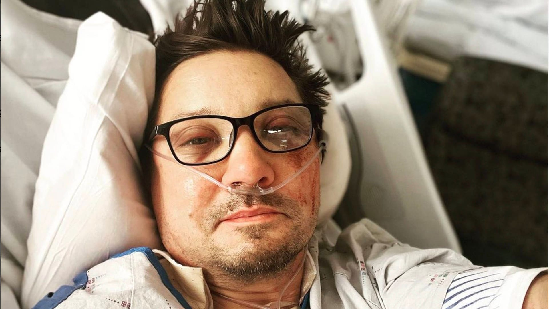 Jeremy Renner: Der Schauspieler spricht jetzt darüber, wie schlimm sein Unfall Anfang des Jahres wirklich war.