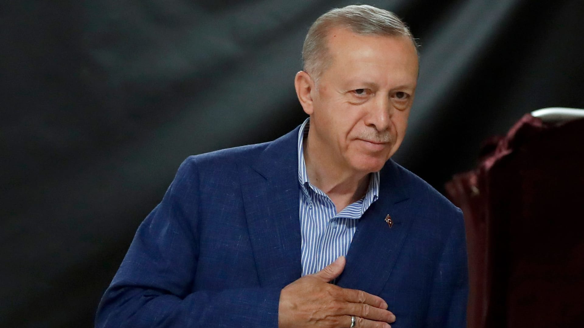 Recep Tayyip Erdoğan bei der Stimmabgabe am Sonntag: Der amtierende Präsident tritt in einer Stichwahl gegen den Oppositionskandidaten Kemal Kilicdaroglu an.