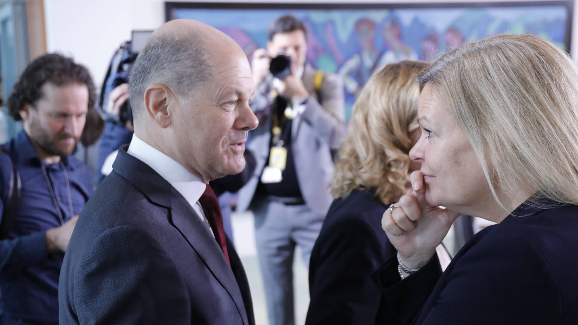 Kanzler Scholz, Innenministerin Faeser: Ihnen steht ein unbequemer Gipfel bevor.