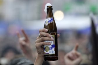 Bierflasche der Marke Oettinger: Bei Kaufland in NRW wird die Marke nicht mehr zu finden sein.