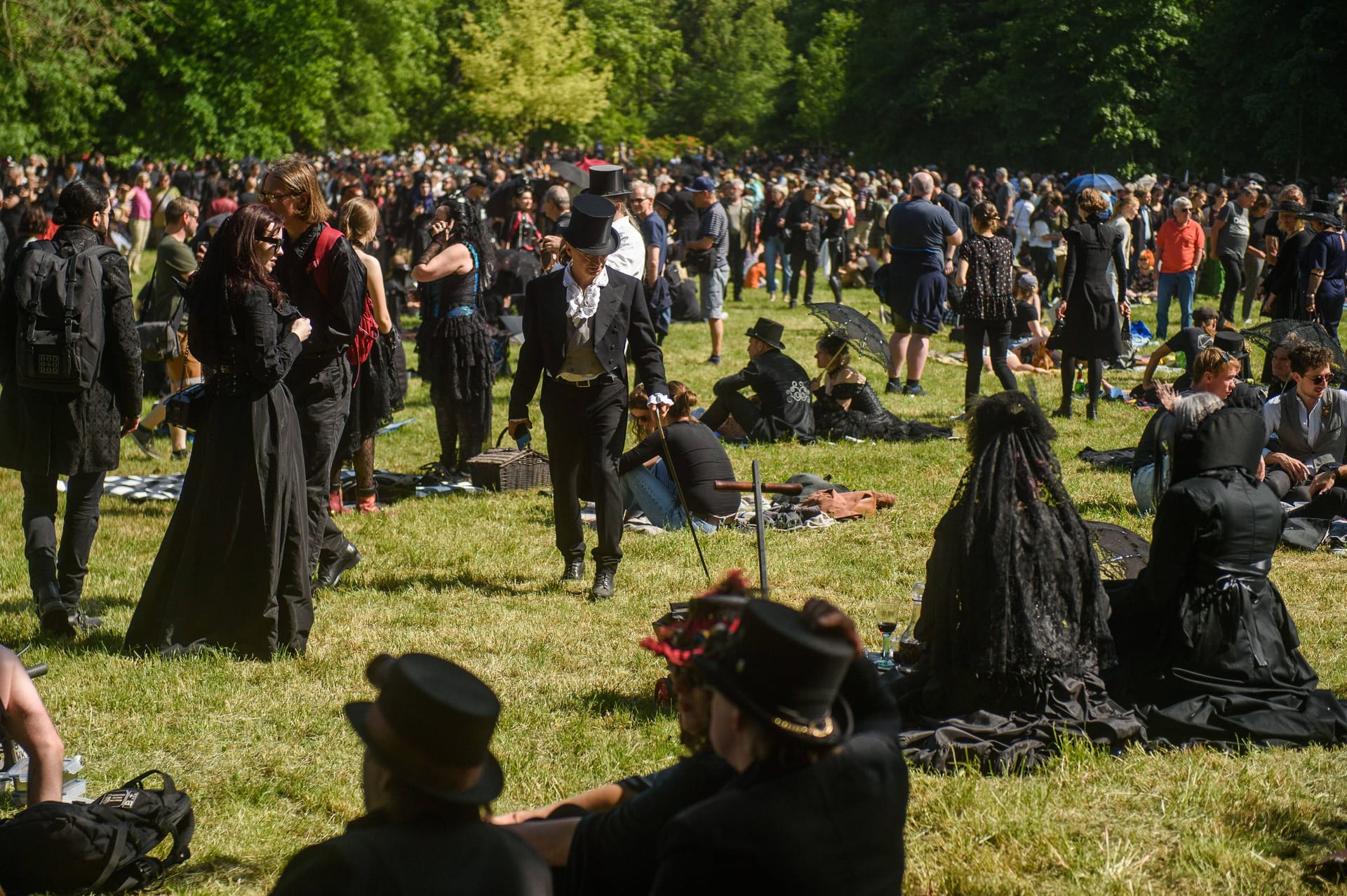 Wave-Gotik-Treffen in Leipzig: Bis zum Pfingstmontag erwarten die Veranstalter rund 20.000 Besucher aus dem In- und Ausland.