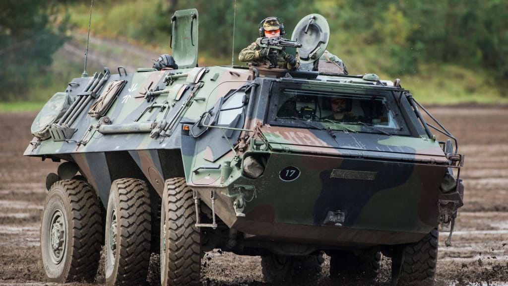 Transportpanzer Fuchs der Bundeswehr bei einer Übung: "Deutsche Füchse würden Leben retten."