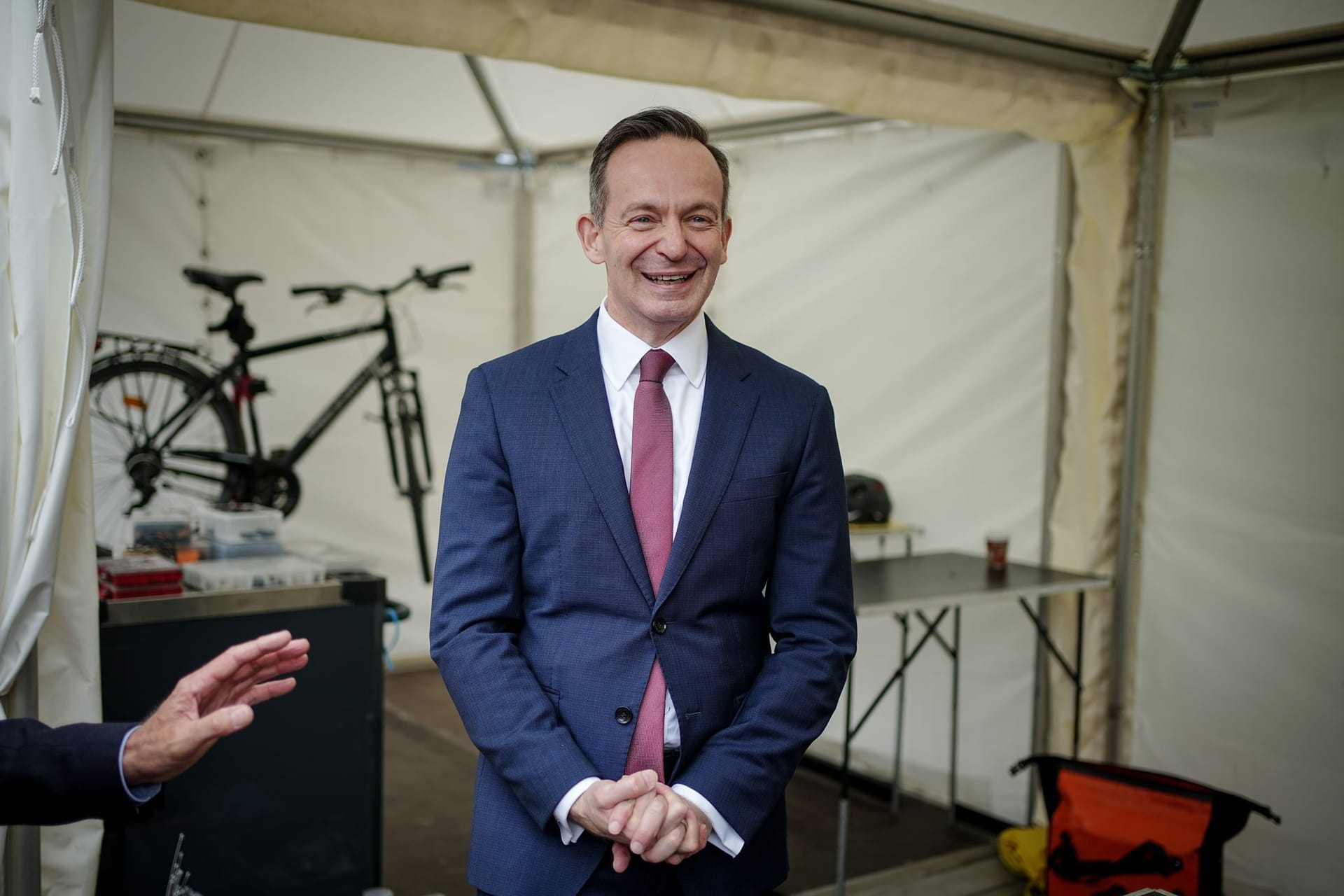 Volker Wissing (FDP): Der Bundesminister für Verkehr und Digitales wird sich die Sprengung der Brücke direkt vor Ort anschauen.