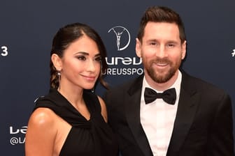 Lionel Messi und seine Frau Antonella Roccuzzo bei den Laureus Sports Awards: Der Argentinier gewann bei der Preisverleihung gleich zwei Auszeichnungen.