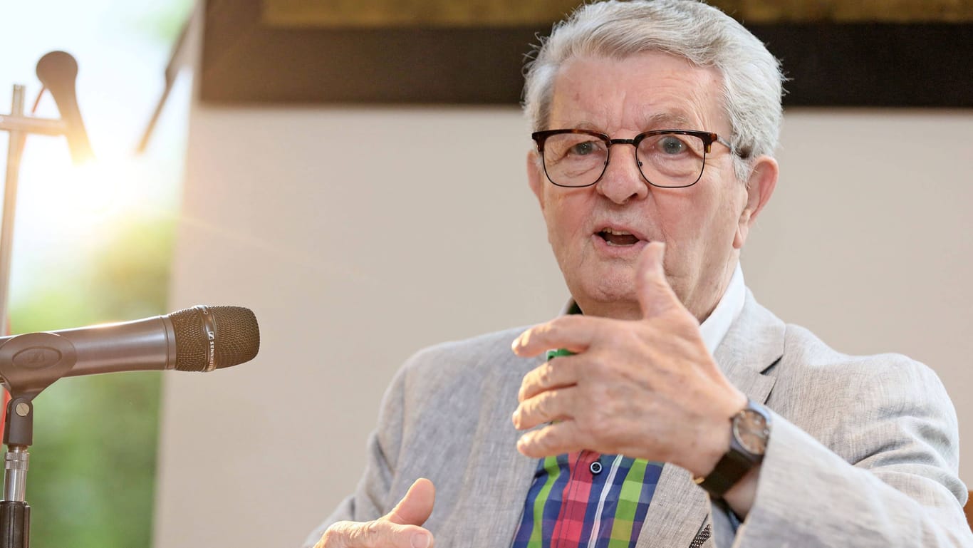 Klaus Feldmann: Der Journalist wurde 87 Jahre alt.
