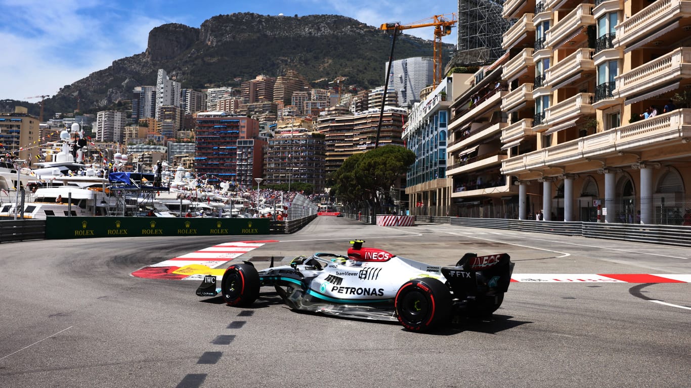 Lewis Hamilton beim Monaco-Rennen im vergangenen Jahr: Auch in diesem Jahr gibt's kein Training am Donnerstag.