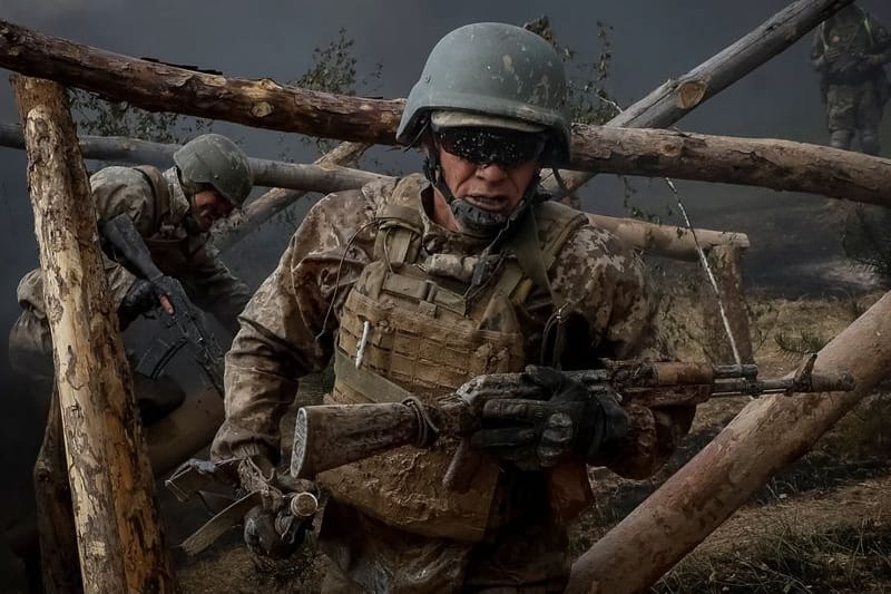 Ein ukrainischer Soldat bei einem Training: Die Ukraine bereitet eine große Gegenoffensive vor.