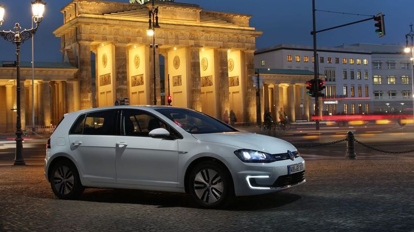 VW E-Golf: gebraucht ab 13.900 Euro.