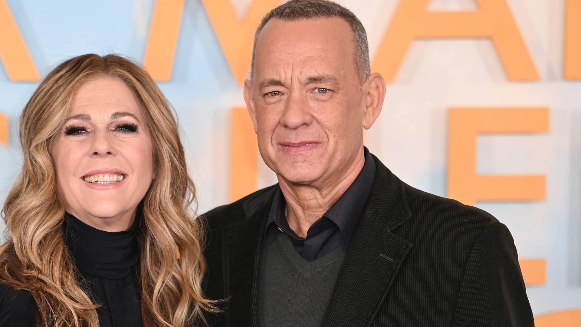 Rita Wilson und Tom Hanks: Die beiden Schauspieler stolzieren schon seit Jahren Hand in Hand von Event zu Event.