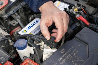 Erstmals an der Spitze: Varta-Batterien seien die besten, sagt eine große Mehrheit der Autofahrer.