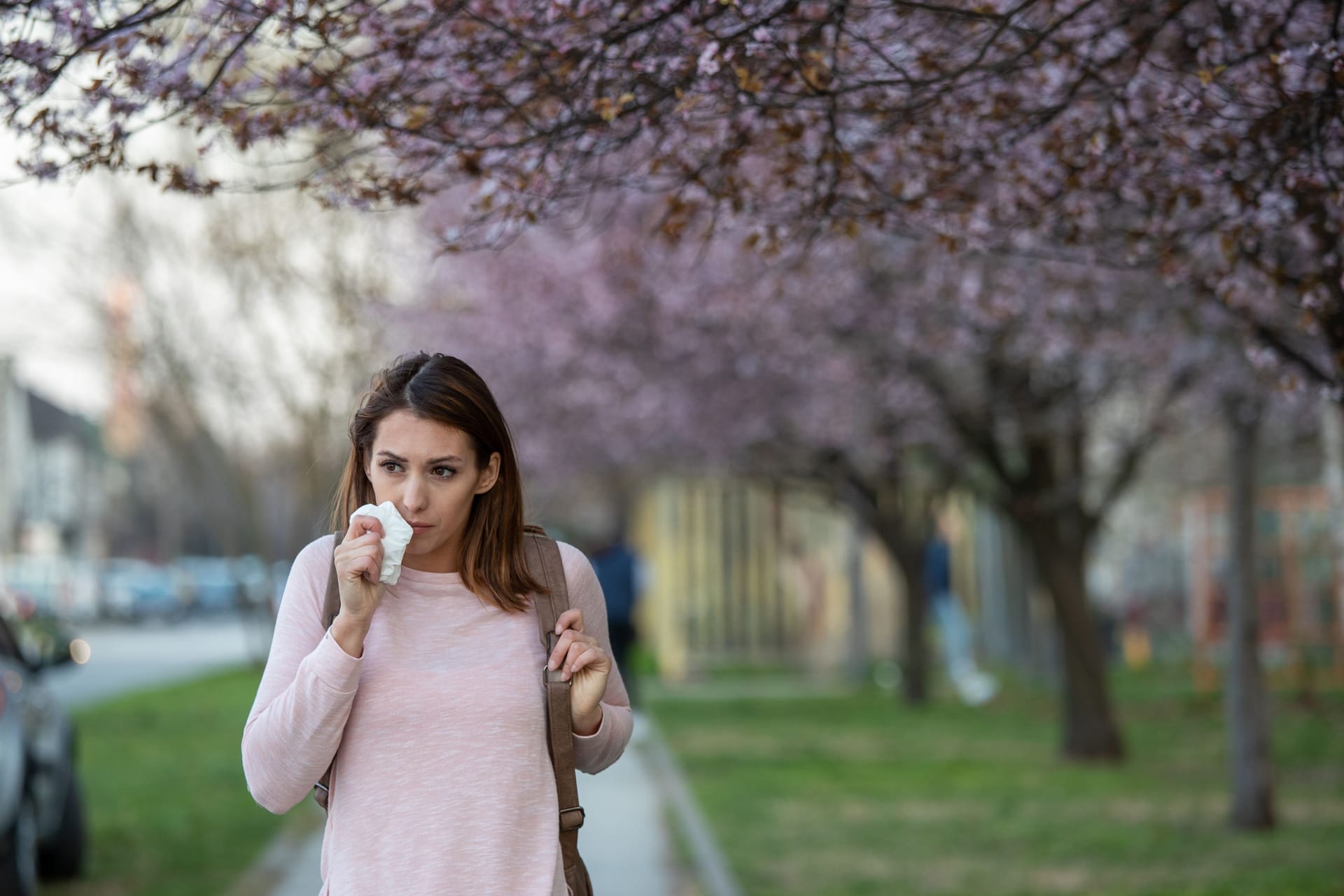 Pollenallergie: Besonders in den Städten werden die Pollen aggressiver. Ein Grund ist die Luftverschmutzung.