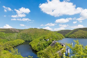 Seen in Nationalpark Eifel: Die Urlaubsregion ist laut einer Umfrage nicht sonderlich beliebt.