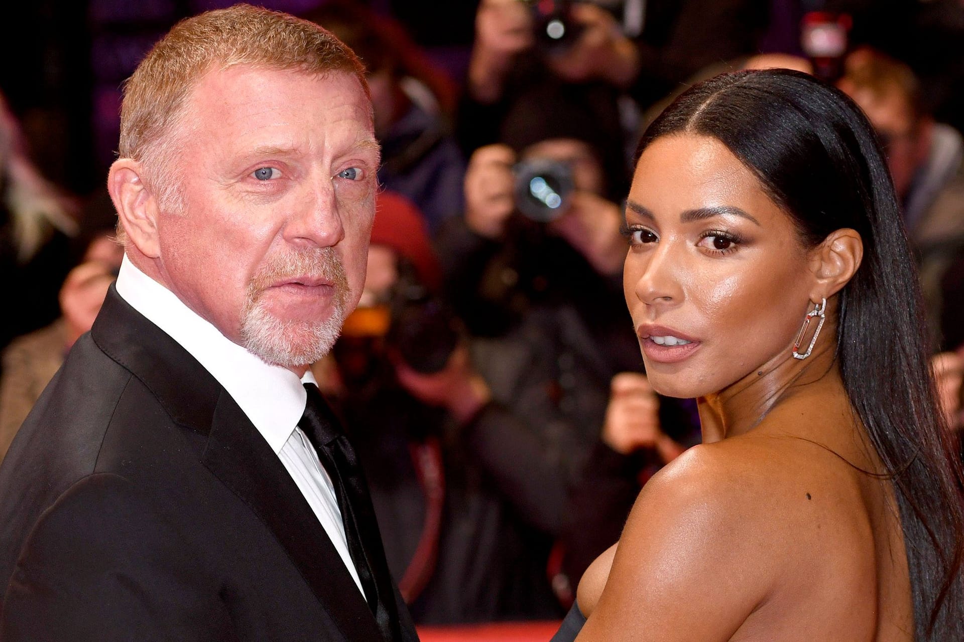 Boris Becker mit Partnerin Lilian de Carvalho Monteiro: Das Paar scheint sich auf roten Teppichen wohlzufühlen.