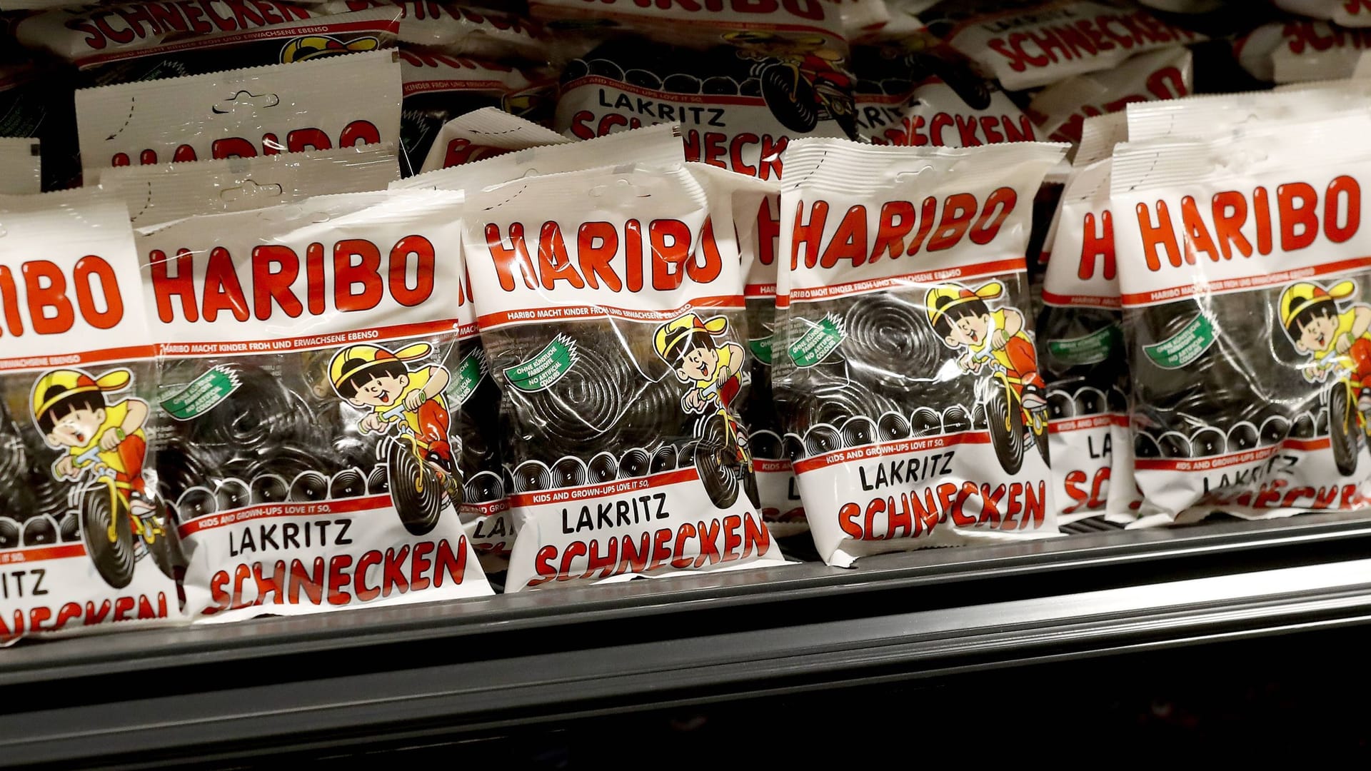 Das war vor dem großen Krach: Derzeit sind die Haribo-Regale bei Lidl längst nicht mehr so voll.