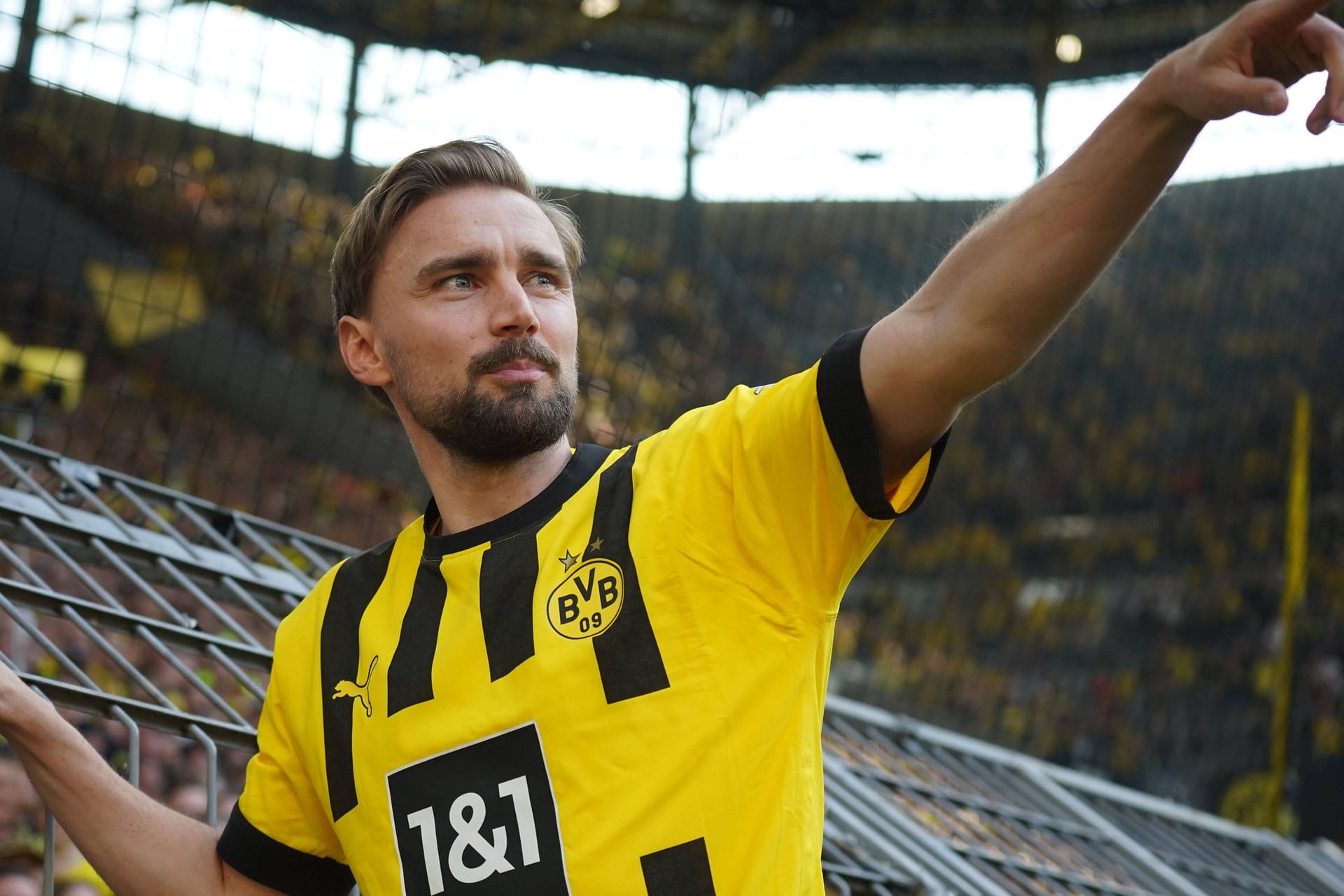 Marcel Schmelzer: Er soll beim BVB Jugendtrainer werden.