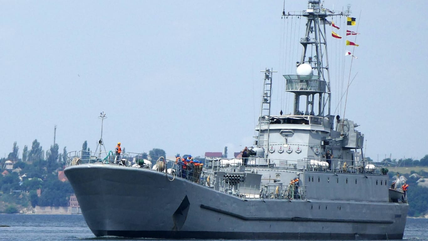 Landungsschiff Juri Olefirenko: Russland will das letzte Kriegsschiff der ukrainischen Marine versenkt haben. Landungsschiff Juri Olefirenko: Russland will das letzte Kriegsschiff der ukrainischen Marine versenkt haben.