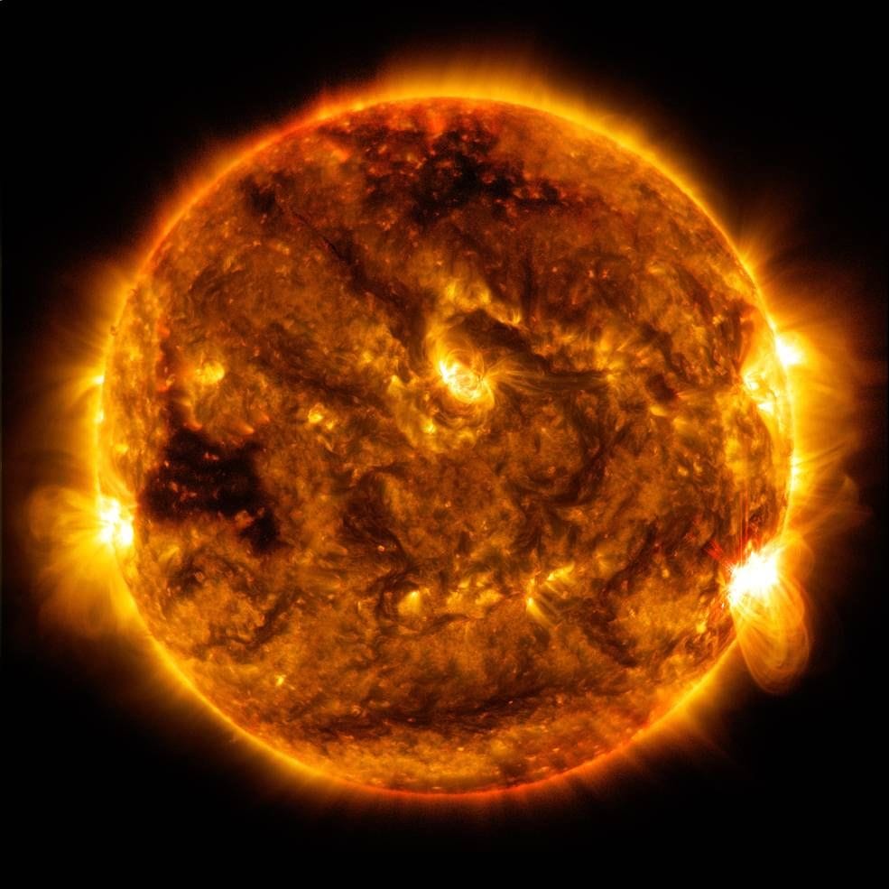 Nahaufnahme der Sonne: Im Inneren des Sterns ist es mit 15 Millionen Grad Celsius unvorstellbar heiß.