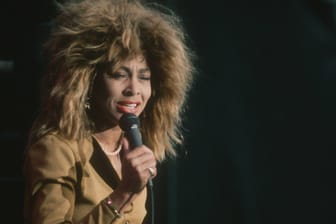 Tina Turner bei einem Auftritt 1987: Jetzt ist die Rockikone tot.