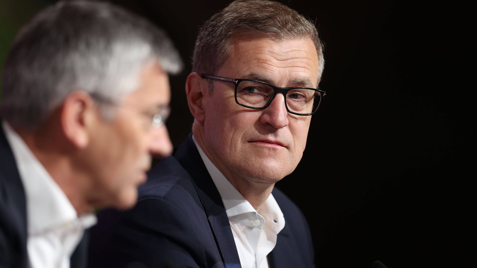 Pressekonferenz mit FCB-Präsident Herbert Hainer und dem neuen Vorstandsboss Jan-Christian Dreesen.