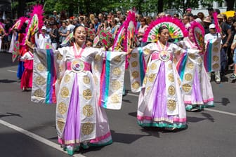 Karneval der Kulturen (Archivbild): Dieses Jahr feiert das Fest Jubiläum.