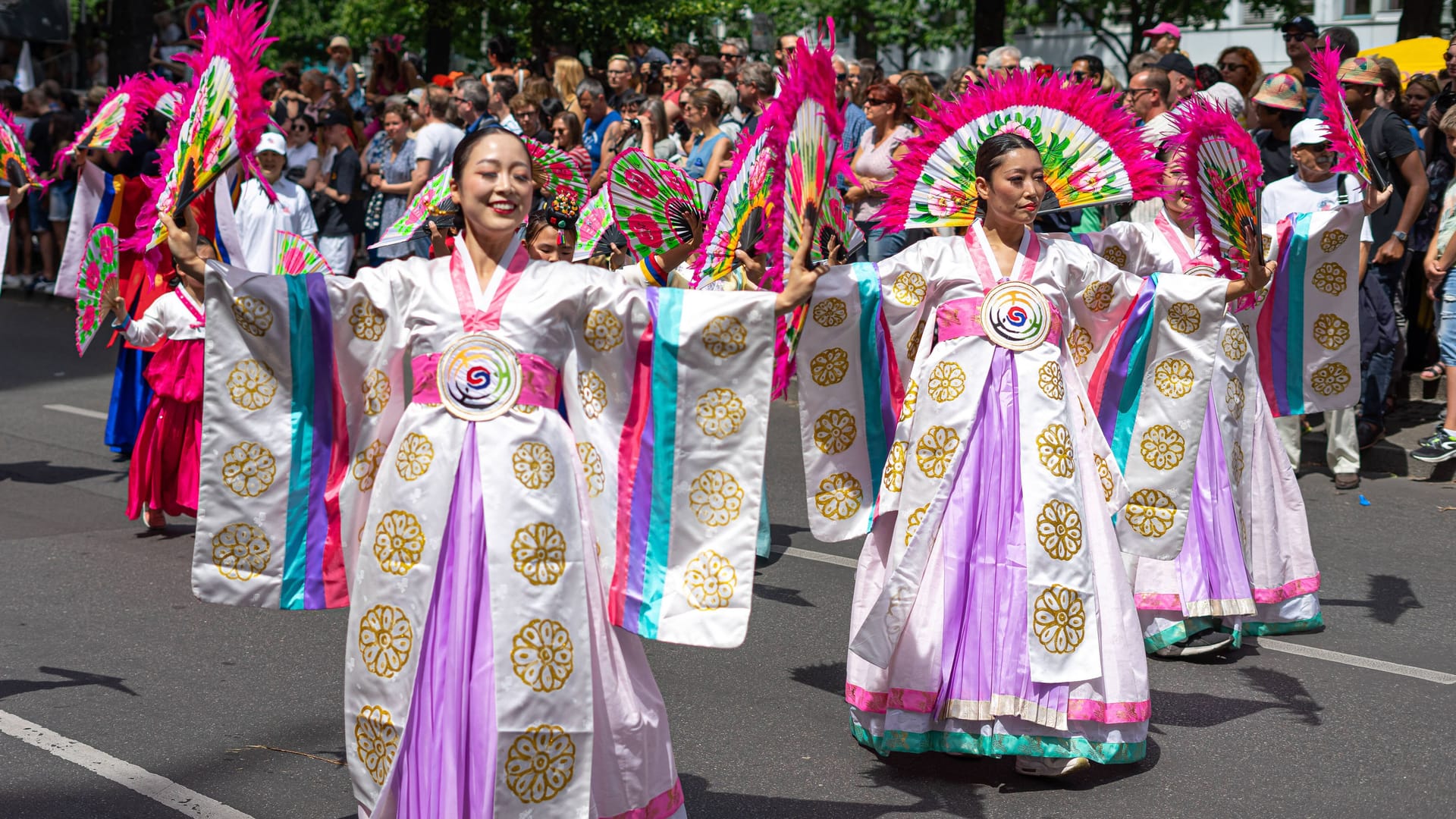 Karneval der Kulturen (Archivbild): Dieses Jahr feiert das Fest Jubiläum.