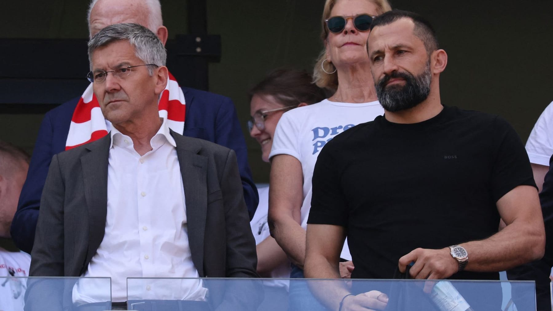 Spekulationen um Kahn: Bayern-Boss fehlt in Köln