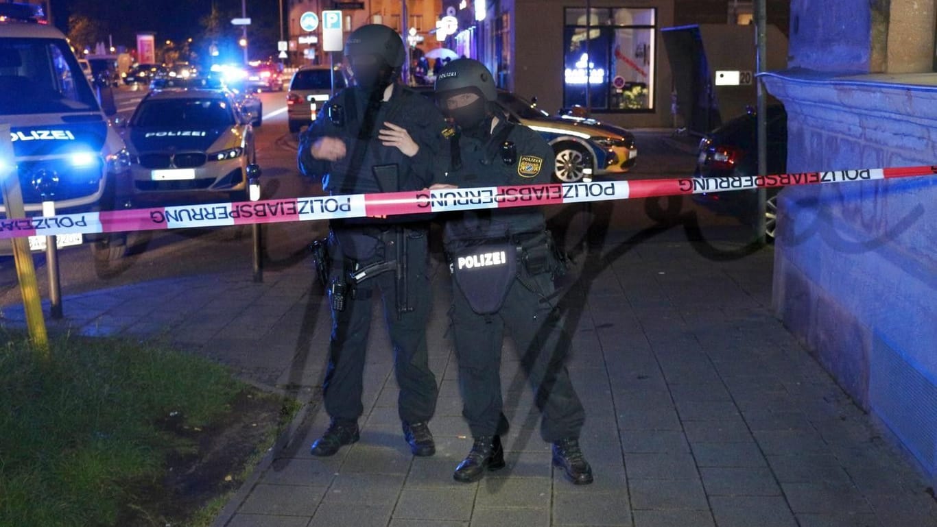 Großeinsatz in Nürnberg: Die Polizei rückte mit SEK-Kräften an.