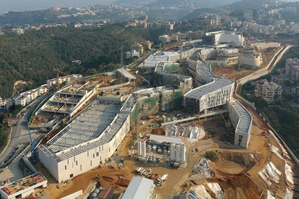 Die US-Botschaft in Beirut zeigt Fortschritte auf der Baustelle.