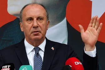 Muharrem İnce: Der Vorsitzende der Partei Memleket zieht sich aus dem Rennen um die türkische Präsidentschaft zurück.